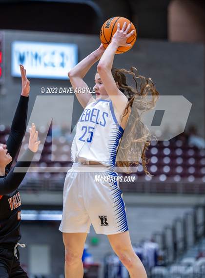 Thumbnail 1 in Rich vs. Valley (UHSAA 1A 3rd/4th Place) photogallery.