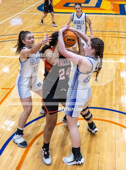 Thumbnail 2 in Rich vs. Valley (UHSAA 1A 3rd/4th Place) photogallery.
