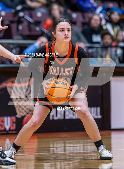 Thumbnail 1 in Rich vs. Valley (UHSAA 1A 3rd/4th Place) photogallery.