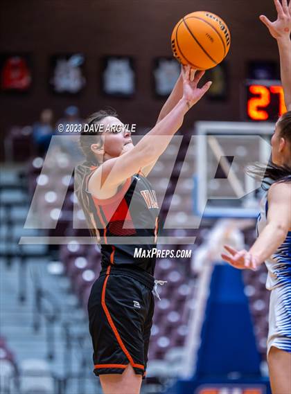 Thumbnail 1 in Rich vs. Valley (UHSAA 1A 3rd/4th Place) photogallery.