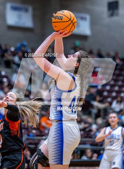 Thumbnail 2 in Rich vs. Valley (UHSAA 1A 3rd/4th Place) photogallery.