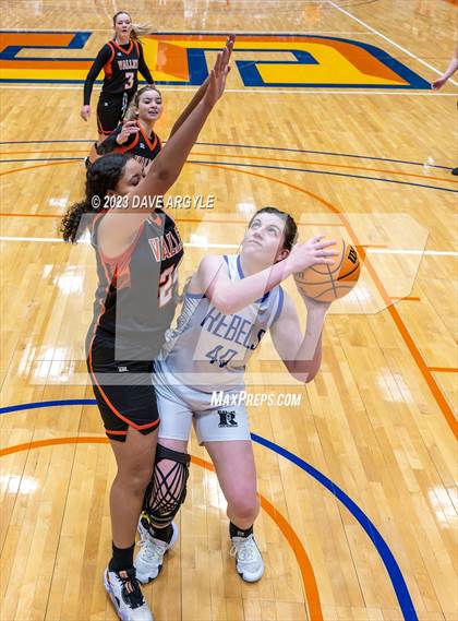 Thumbnail 3 in Rich vs. Valley (UHSAA 1A 3rd/4th Place) photogallery.