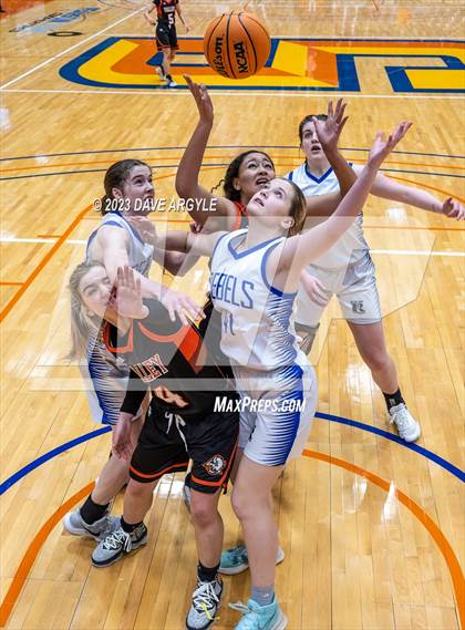 Thumbnail 3 in Rich vs. Valley (UHSAA 1A 3rd/4th Place) photogallery.