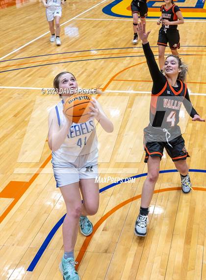 Thumbnail 1 in Rich vs. Valley (UHSAA 1A 3rd/4th Place) photogallery.