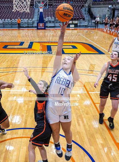 Thumbnail 3 in Rich vs. Valley (UHSAA 1A 3rd/4th Place) photogallery.