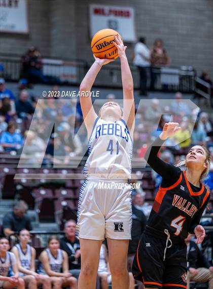 Thumbnail 1 in Rich vs. Valley (UHSAA 1A 3rd/4th Place) photogallery.