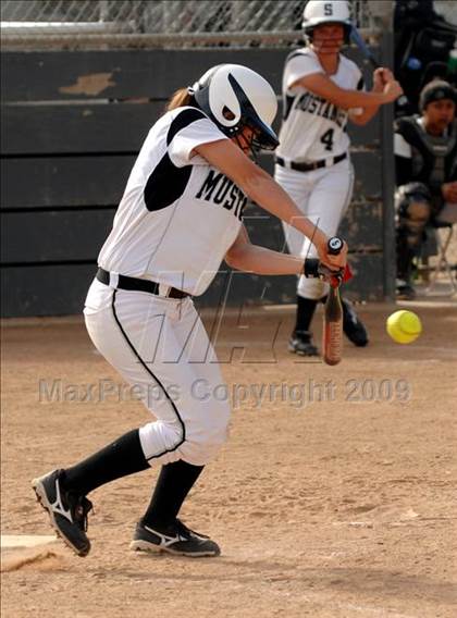 Thumbnail 3 in Royal vs. Stockdale photogallery.