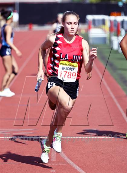 Thumbnail 2 in Arcadia Invitational (4x400 Relay) photogallery.