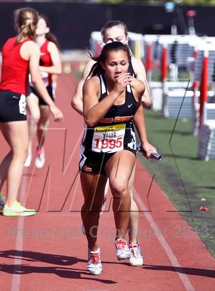Thumbnail 2 in Arcadia Invitational (4x400 Relay) photogallery.