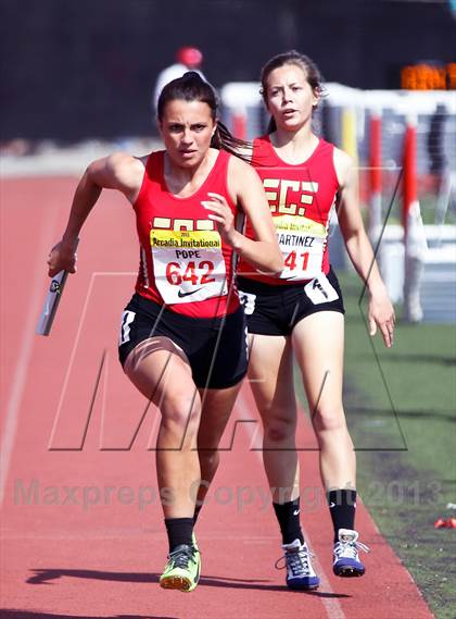 Thumbnail 3 in Arcadia Invitational (4x400 Relay) photogallery.