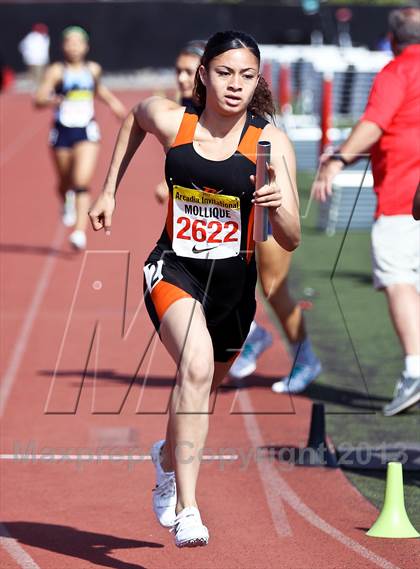 Thumbnail 3 in Arcadia Invitational (4x400 Relay) photogallery.