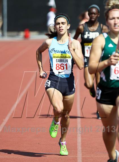 Thumbnail 2 in Arcadia Invitational (4x400 Relay) photogallery.