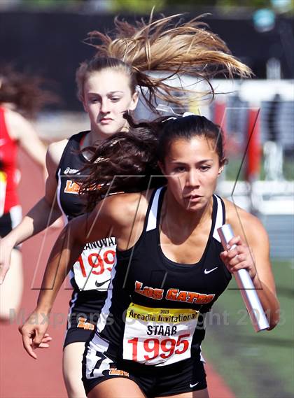 Thumbnail 3 in Arcadia Invitational (4x400 Relay) photogallery.