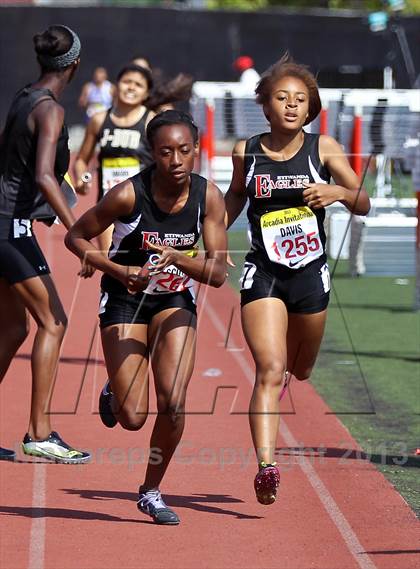 Thumbnail 3 in Arcadia Invitational (4x400 Relay) photogallery.