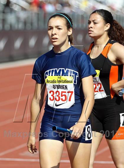 Thumbnail 1 in Arcadia Invitational (4x400 Relay) photogallery.
