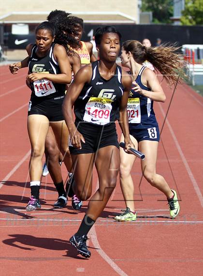 Thumbnail 3 in Arcadia Invitational (4x400 Relay) photogallery.