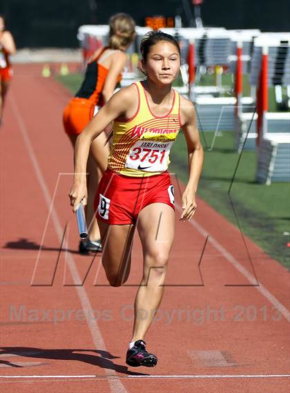 Thumbnail 2 in Arcadia Invitational (4x400 Relay) photogallery.