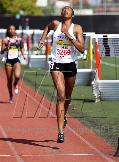 Thumbnail 3 in Arcadia Invitational (4x400 Relay) photogallery.