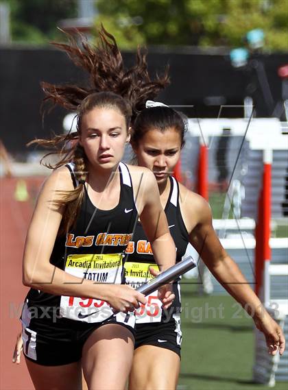 Thumbnail 2 in Arcadia Invitational (4x400 Relay) photogallery.