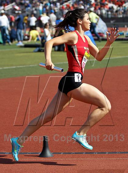 Thumbnail 3 in Arcadia Invitational (4x400 Relay) photogallery.