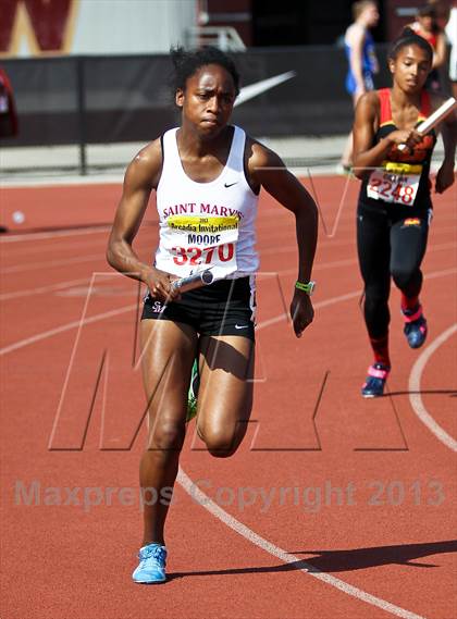 Thumbnail 3 in Arcadia Invitational (4x400 Relay) photogallery.
