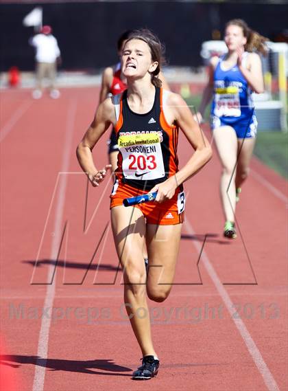Thumbnail 2 in Arcadia Invitational (4x400 Relay) photogallery.