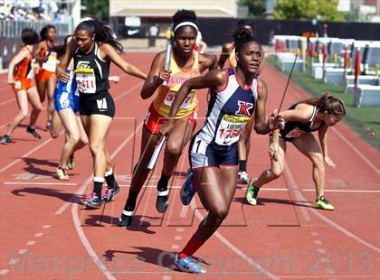 Thumbnail 1 in Arcadia Invitational (4x400 Relay) photogallery.