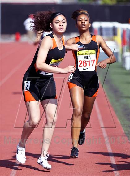 Thumbnail 1 in Arcadia Invitational (4x400 Relay) photogallery.