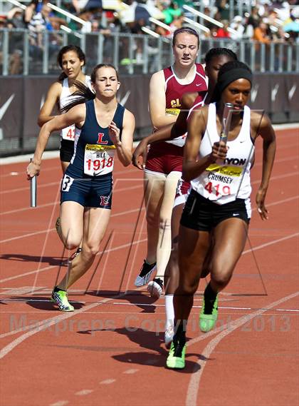 Thumbnail 3 in Arcadia Invitational (4x400 Relay) photogallery.