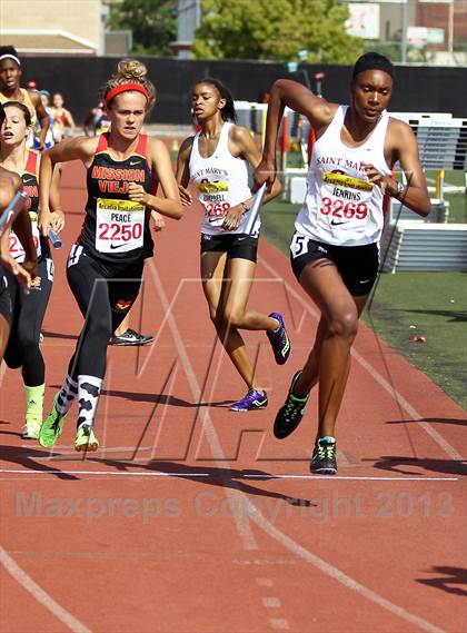Thumbnail 1 in Arcadia Invitational (4x400 Relay) photogallery.