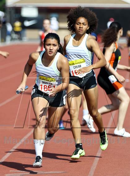 Thumbnail 1 in Arcadia Invitational (4x400 Relay) photogallery.