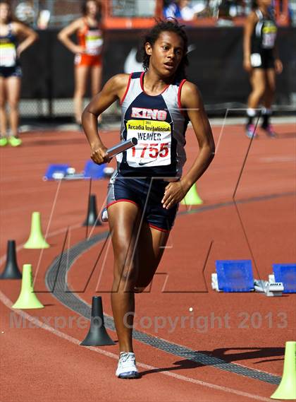 Thumbnail 3 in Arcadia Invitational (4x400 Relay) photogallery.