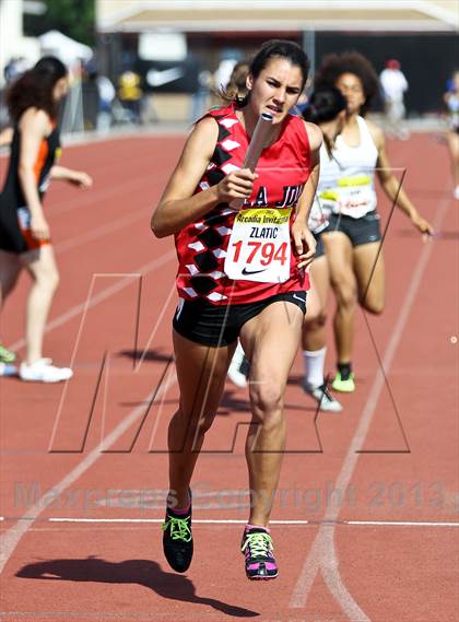 Thumbnail 1 in Arcadia Invitational (4x400 Relay) photogallery.