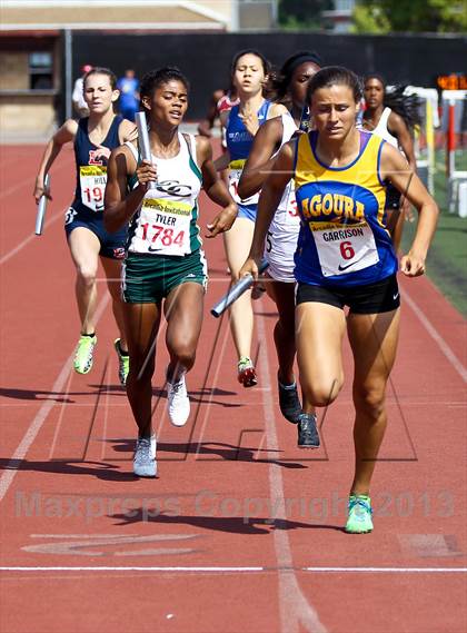 Thumbnail 1 in Arcadia Invitational (4x400 Relay) photogallery.