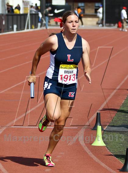 Thumbnail 2 in Arcadia Invitational (4x400 Relay) photogallery.