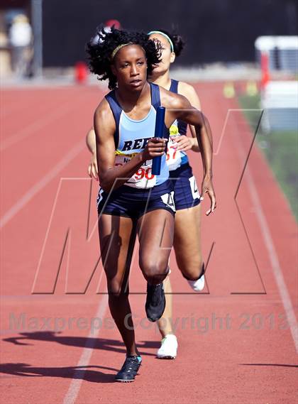 Thumbnail 2 in Arcadia Invitational (4x400 Relay) photogallery.