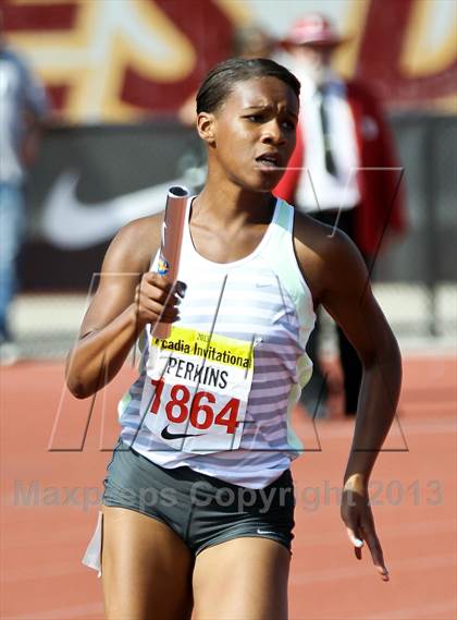 Thumbnail 2 in Arcadia Invitational (4x400 Relay) photogallery.