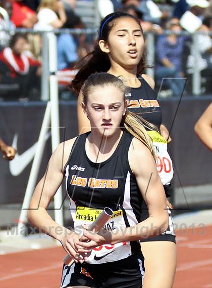 Thumbnail 3 in Arcadia Invitational (4x400 Relay) photogallery.