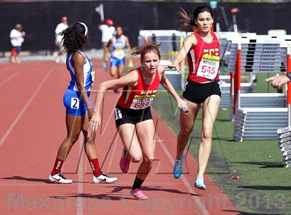 Thumbnail 3 in Arcadia Invitational (4x400 Relay) photogallery.