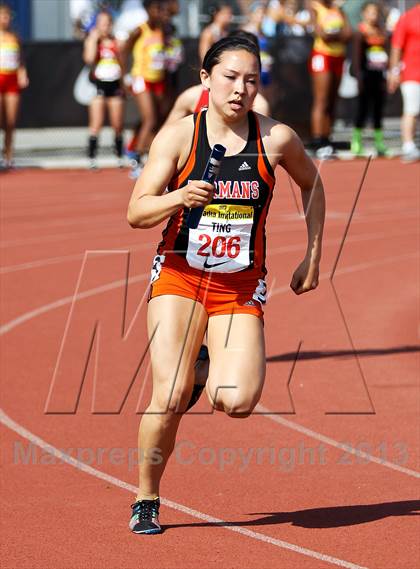 Thumbnail 3 in Arcadia Invitational (4x400 Relay) photogallery.