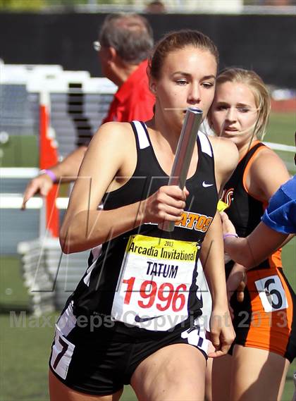 Thumbnail 1 in Arcadia Invitational (4x400 Relay) photogallery.