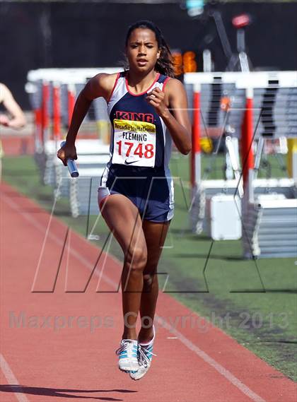 Thumbnail 1 in Arcadia Invitational (4x400 Relay) photogallery.