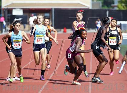Thumbnail 1 in Arcadia Invitational (4x400 Relay) photogallery.
