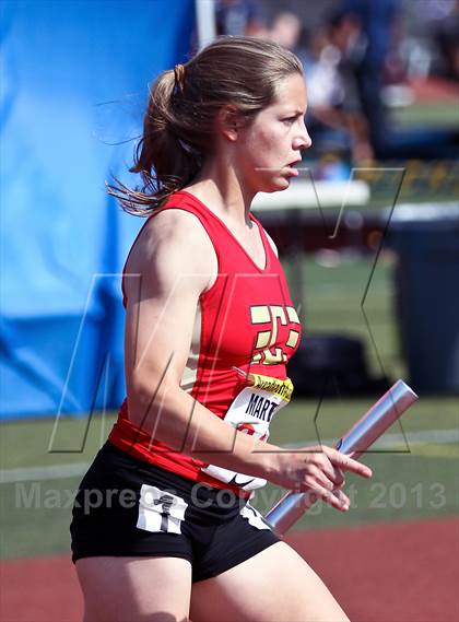 Thumbnail 2 in Arcadia Invitational (4x400 Relay) photogallery.