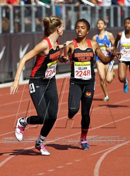 Thumbnail 1 in Arcadia Invitational (4x400 Relay) photogallery.