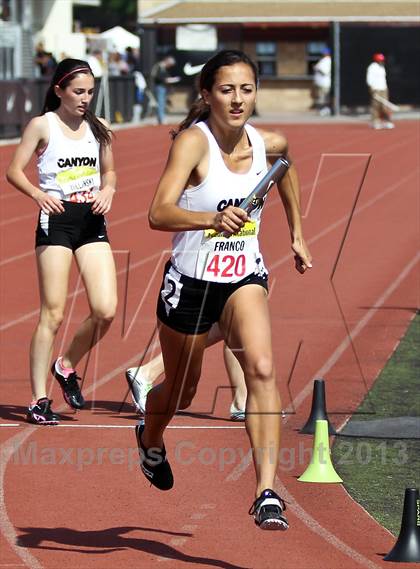Thumbnail 3 in Arcadia Invitational (4x400 Relay) photogallery.