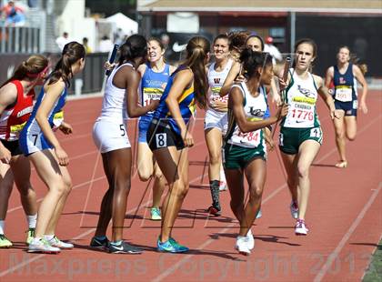 Thumbnail 1 in Arcadia Invitational (4x400 Relay) photogallery.