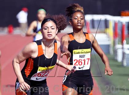 Thumbnail 2 in Arcadia Invitational (4x400 Relay) photogallery.