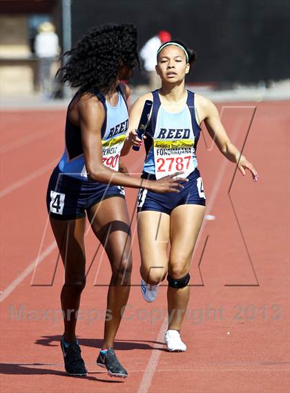 Thumbnail 1 in Arcadia Invitational (4x400 Relay) photogallery.