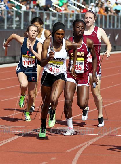 Thumbnail 1 in Arcadia Invitational (4x400 Relay) photogallery.